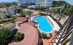 Side Palm D'or Hotel
